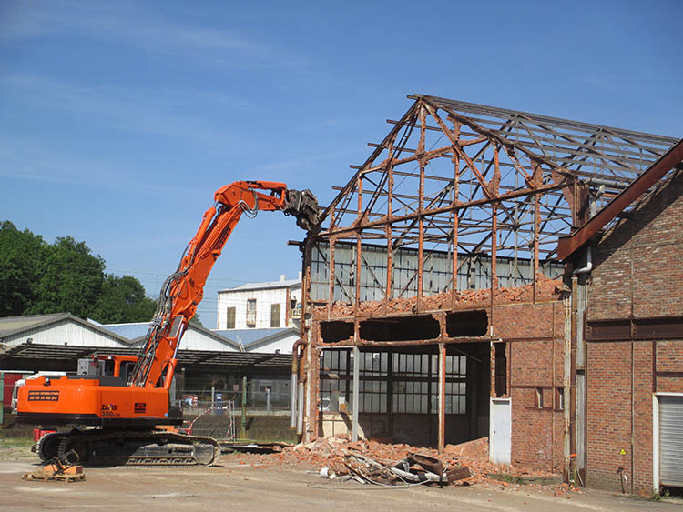 Déconstruction en milieu industriel et commercial Épinal
